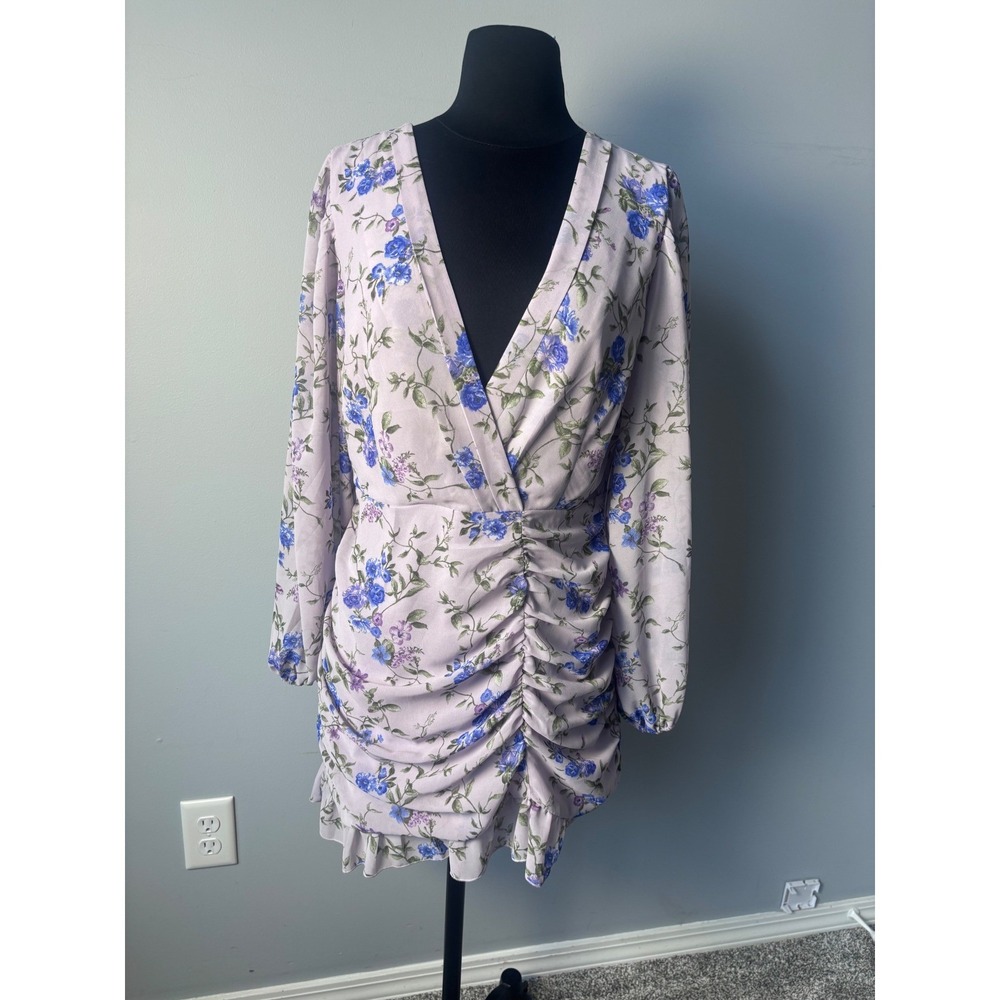 Forever 21 Floral Ruched V-Neck Mini Dress Lavender Blue Long Sleeve Ruffle nwt